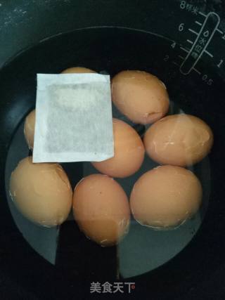 五香蛋的做法步骤：3
