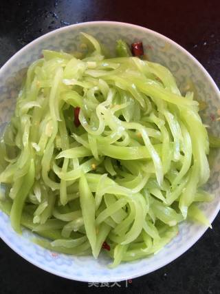 凉拌莴笋的做法步骤：4