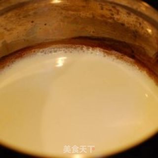 焦糖布丁，Q弹嫩滑的做法步骤：2