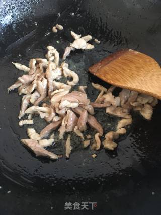 鲜肉炒蒜薹的做法步骤：8