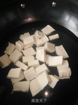 家常豆腐的做法步骤：1