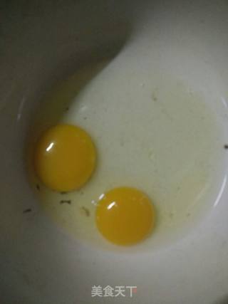 鸡蛋饼的做法步骤：1
