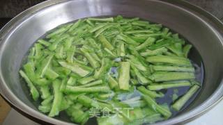 番茄苦瓜排骨汤的做法步骤：4