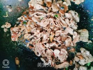 干锅豆角的做法步骤：7