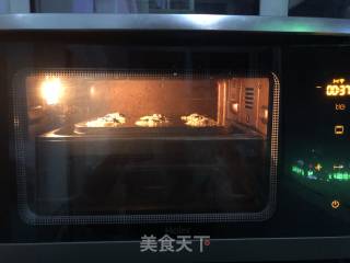 黑加仑酥粒司康的做法步骤：16