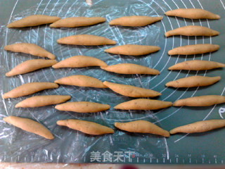 德式榛子牛角饼干的做法步骤：11