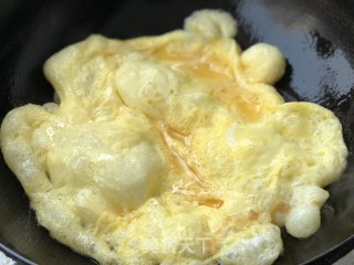 香椿炒鸡蛋的做法步骤：6