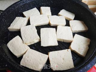 烧烤味豆腐的做法步骤：1