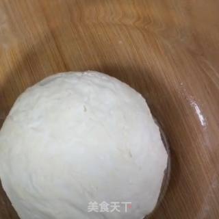 韭菜猪肉包子的做法步骤：3