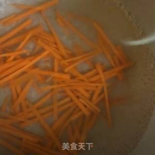 凉拌豆芽的做法步骤：2