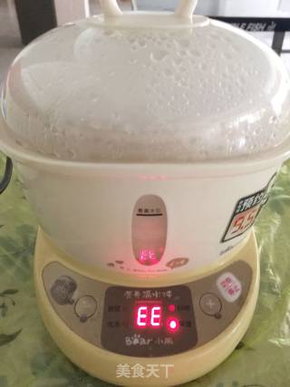 北芪薏米猪骨汤的做法步骤：3