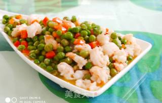 青豆胡萝卜炒虾仁的做法步骤：3