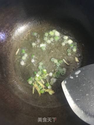蒜香荷兰豆的做法步骤：4