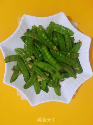 蒜香荷兰豆的做法步骤：10