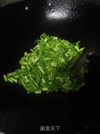 蒜苔炒肉丁的做法步骤：5