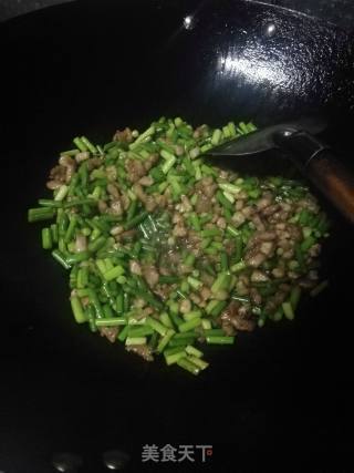 蒜苔炒肉丁的做法步骤：6