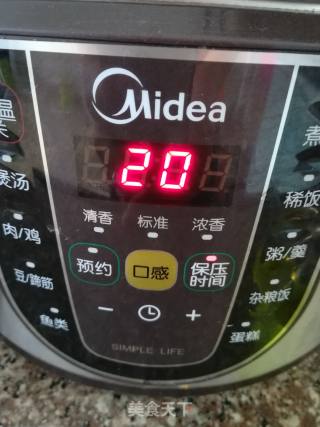 玉米骨头汤的做法步骤：4