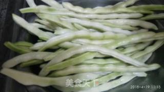 炒芸豆的做法步骤：1