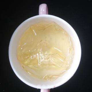 菠萝果冻的做法步骤：5
