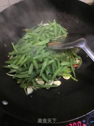 豆角肉丝盖浇米粉的做法步骤：10