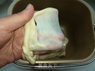 香肠肉松面包的做法步骤：4