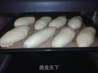 香肠肉松面包的做法步骤：18