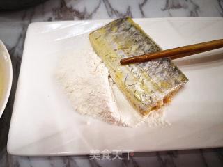 香煎带鱼的做法步骤：5