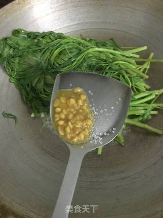 蒜蓉炒空心菜的做法步骤：6