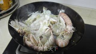 椒盐濑尿虾的做法步骤：2