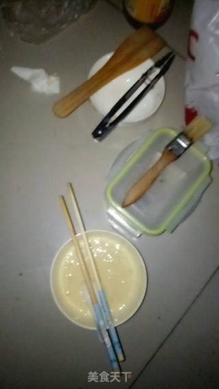 甜甜圈的做法步骤：1