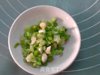 葱香腊肠司康的做法步骤：2