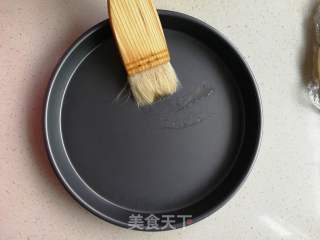 虾仁时蔬披萨的做法步骤：12