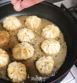 鲜肉生煎包的做法步骤：20