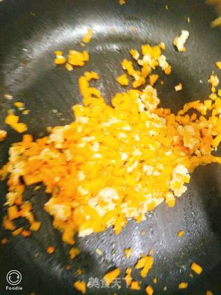 杂蔬鸡肉焖饭的做法步骤：2