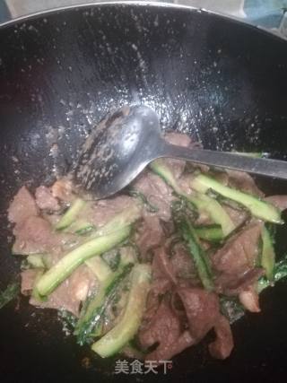 猪肝炒黄瓜的做法步骤：4