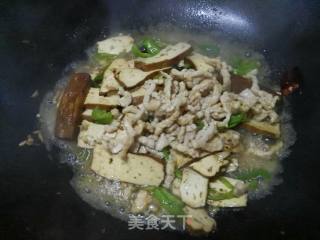 干子辣椒炒肉丝的做法步骤：10