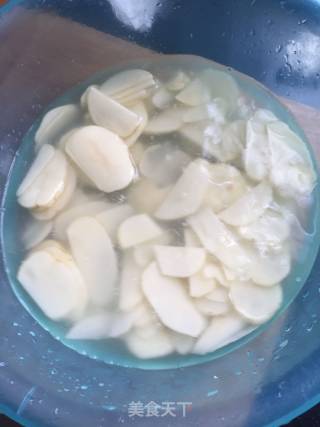 凉拌土豆片的做法步骤：2
