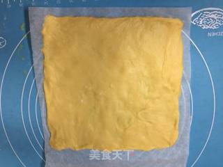 沙拉彩色火腿肉松面包的做法步骤：8