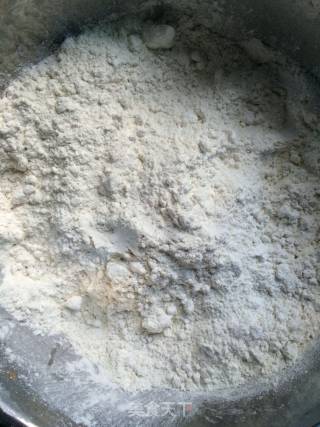 胡萝卜羊肉饺子的做法步骤：1