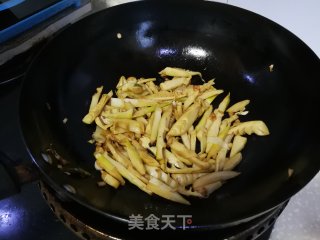 油焖笋的做法步骤：7