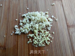 剁椒蒸茄子的做法步骤：3