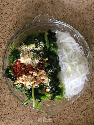 粉丝拌菠菜的做法步骤：3