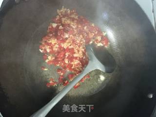 剁椒蒸鲫鱼的做法步骤：3