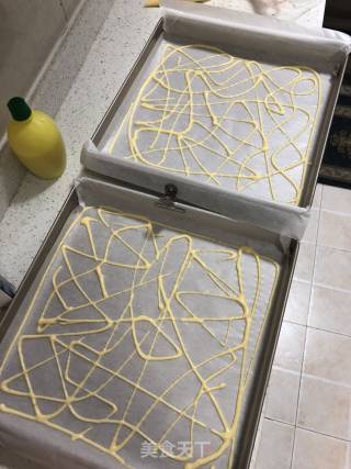 长颈鹿可可戚风蛋糕卷的做法步骤：9