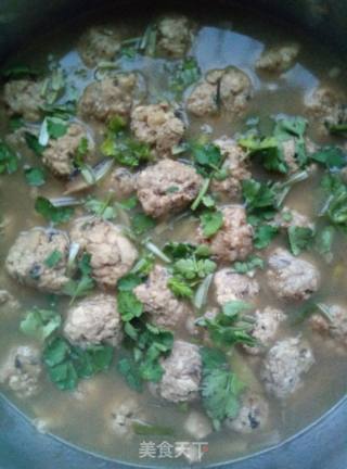 香菇豆腐猪肉丸子的做法步骤：11