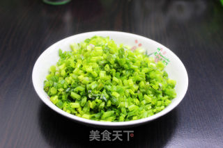 荞叶鸡蛋煎饼的做法步骤：2