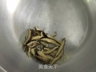 碗仔翅的做法步骤：5