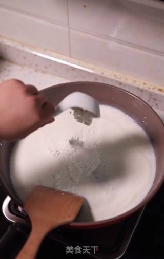 椰蓉牛奶冻的做法步骤：1