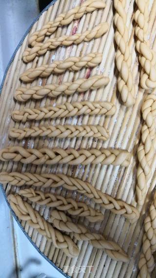 非油炸小麻花的做法步骤：8