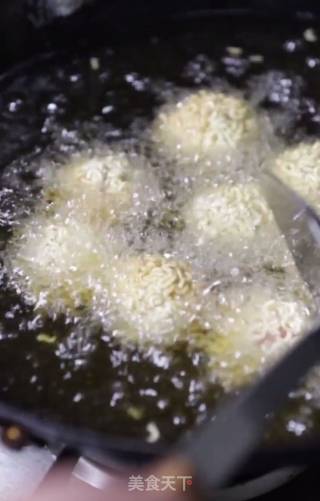 脆面肉丸的做法步骤：6